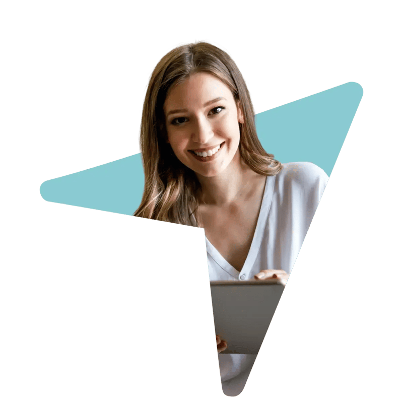 Woman with ipad looking to the camera